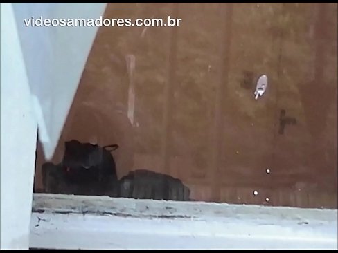 ❤️ Raġel qarn iħares lit-tfajla tiegħu ma' raġel ieħor, jirreġistra video fuck mingħajr ma jfixkel lill-koppja ❤️ Video anali f'mt.xxxshake.ru