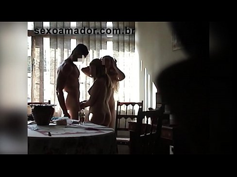 ❤️ Ħbieb sesswali jistiednu raġel ġgant u threesome miegħu ❤️ Video anali f'mt.xxxshake.ru