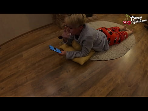 ❤️ Crazy Blonde Irdigħ Huge Dick Irdigħ u Bouncing Fuqha - Sess Anal ❤️ Video anali f'mt.xxxshake.ru